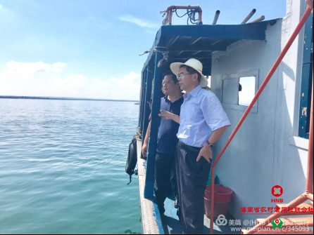 海南銀監(jiān)局譚震祥局長一行到臨高海豐養(yǎng)殖發(fā)展公司實地調(diào)研