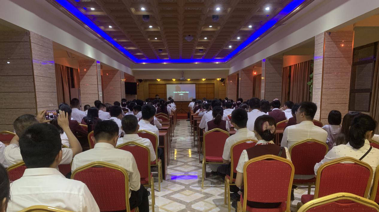 屯昌農(nóng)商銀行開展2021年第一期金融英語(yǔ)培訓(xùn)