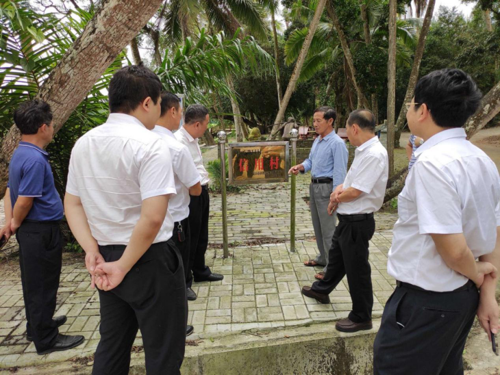 文明共建辦實事?鄉(xiāng)村振興做貢獻 文昌農(nóng)商銀行公坡支行黨支部與公坡鎮(zhèn)黨委、公坡鎮(zhèn)茂園村黨支部簽署黨建共建協(xié)議