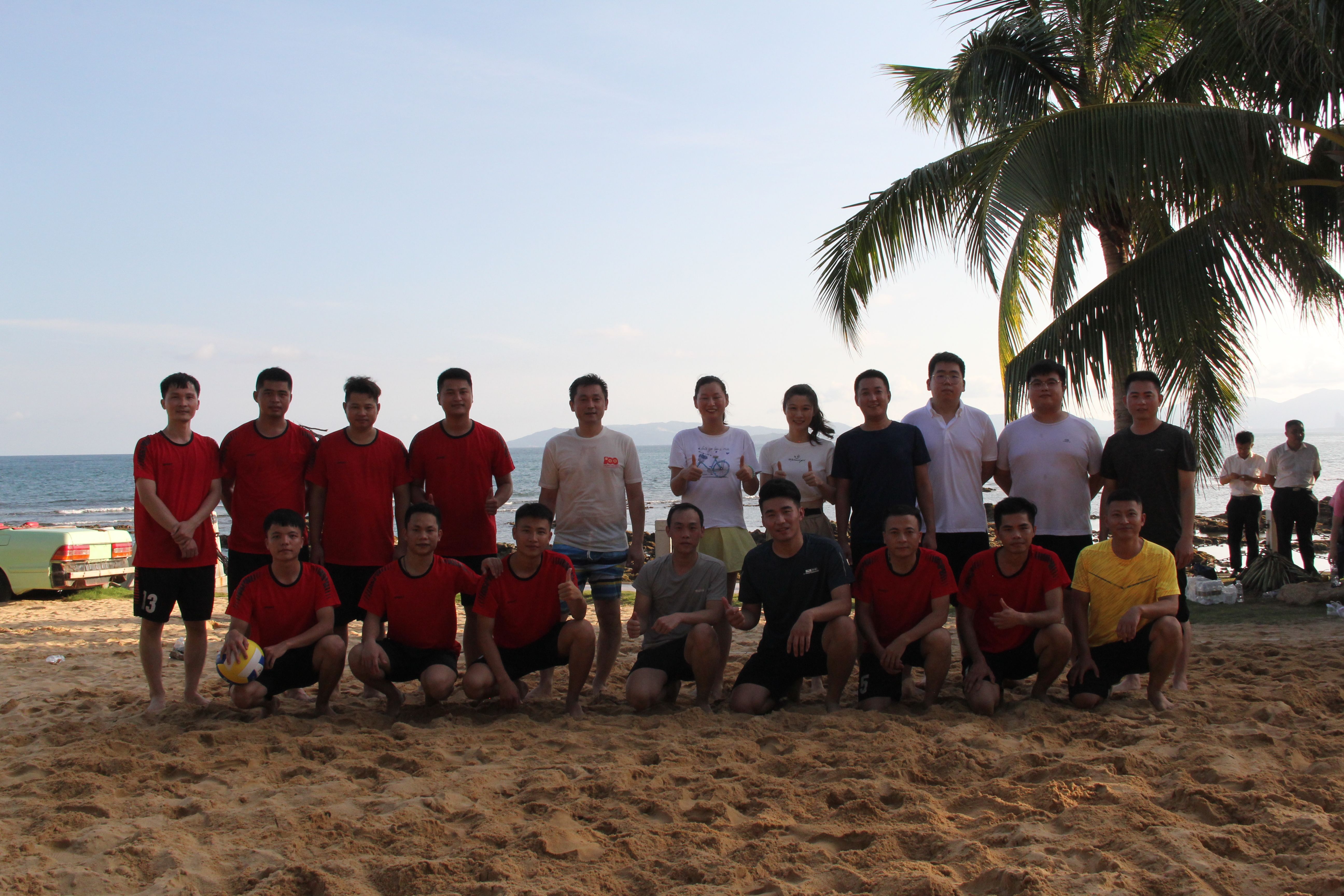 黨建共建促發(fā)展 政銀互動(dòng)謀新篇——省金融監(jiān)管局與陵水聯(lián)社開展結(jié)對(duì)共建活動(dòng)