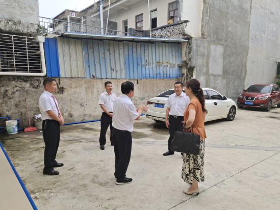 省聯(lián)社黨委委員、副主任韓青一行赴澄邁農(nóng)商銀行開展調(diào)研