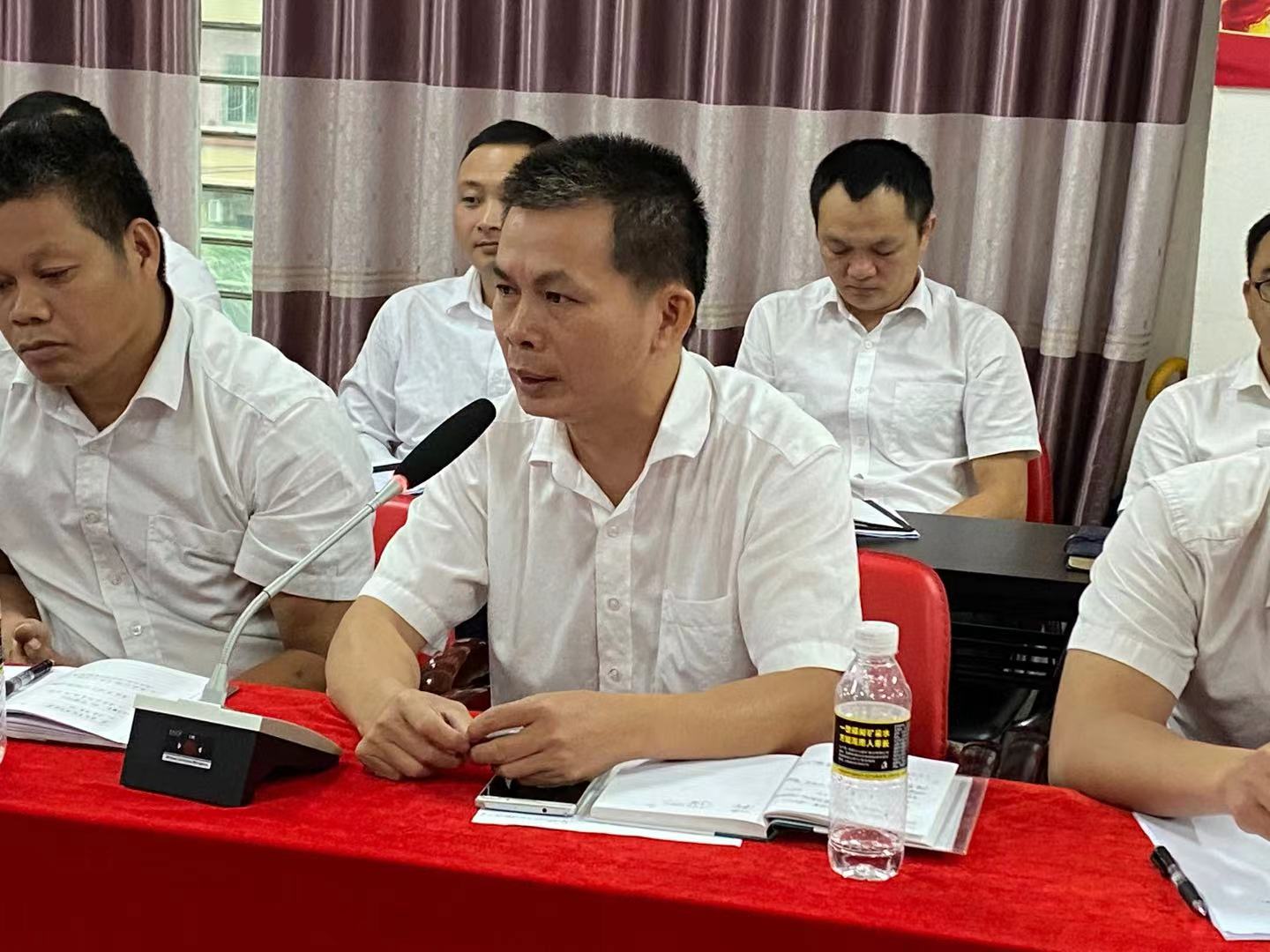 臨高農(nóng)商銀行召開信貸業(yè)務(wù)交流座談會