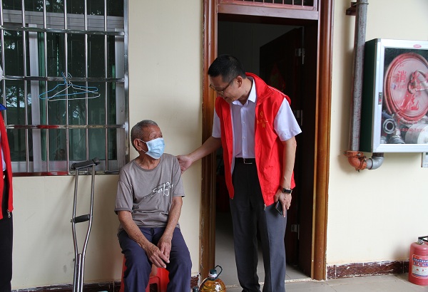 【我為群眾辦實事】關愛暖人心，情滿敬老院——樂東聯社走進敬老院開展慰問活動