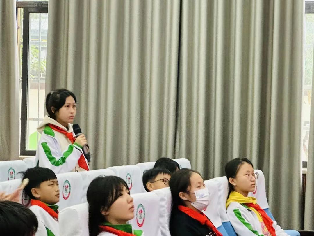 瓊海聯(lián)社開展青年誠信文化宣傳暨“征信知識進(jìn)校園”活動