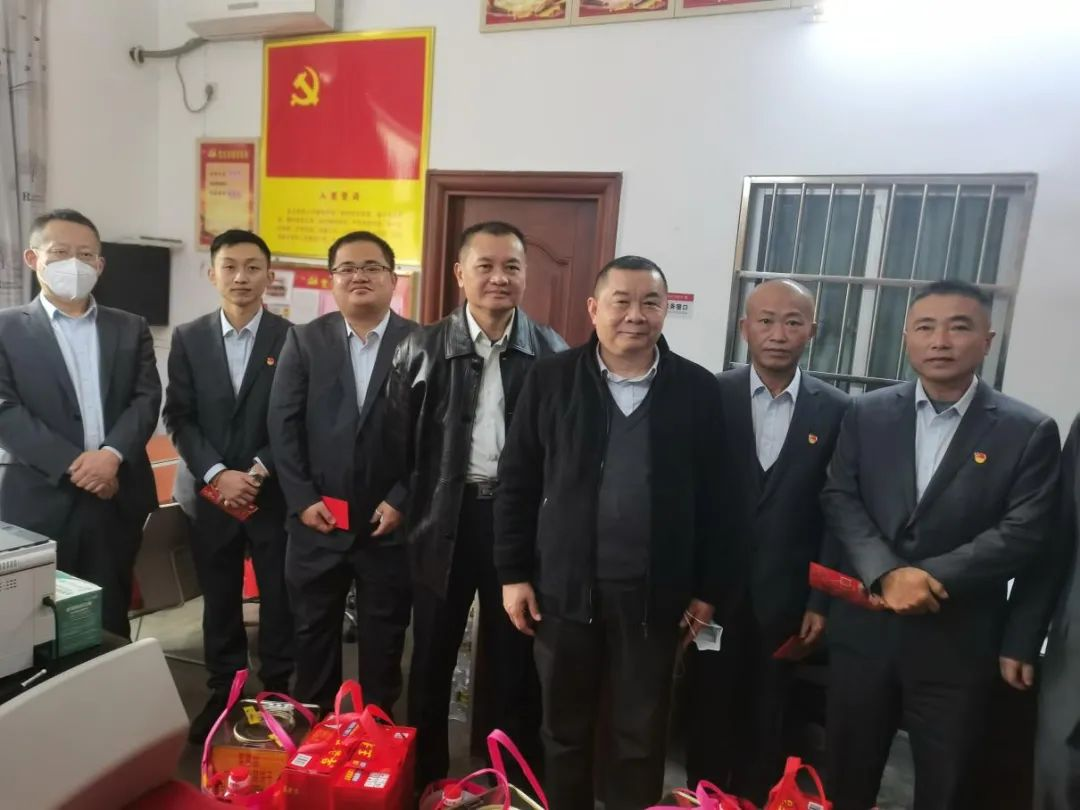 省聯(lián)社黨委班子成員開(kāi)展走訪慰問(wèn)生活困難黨員、老黨員和老干部活動(dòng)