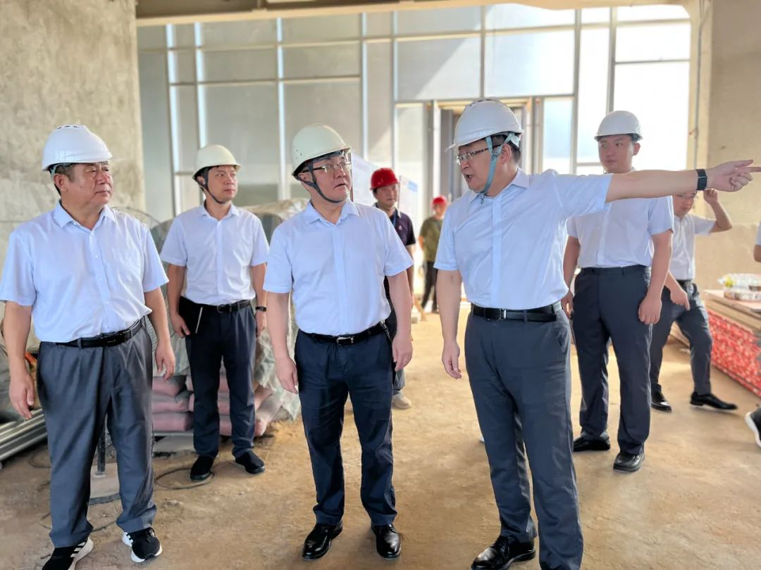 李曉剛到海口農(nóng)商銀行、海口聯(lián)社督導檢查安全生產(chǎn)工作