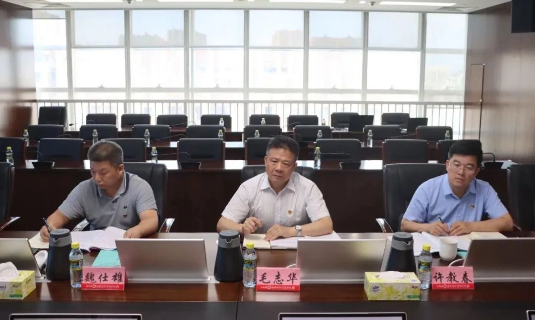 省聯(lián)社黨委召開學(xué)習(xí)貫徹習(xí)近平新時(shí)代中國(guó)特色社會(huì)主義思想主題教育專題民主生活會(huì)