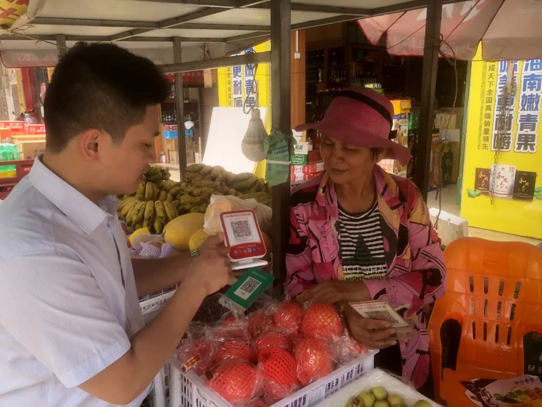 梁昌同：主動作為優(yōu)服務(wù) 平凡崗位踐初心
