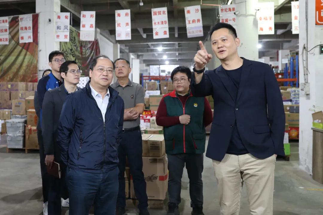 海南農(nóng)商銀行與潮汕商會召開座談會 共話銀企合作發(fā)展大計