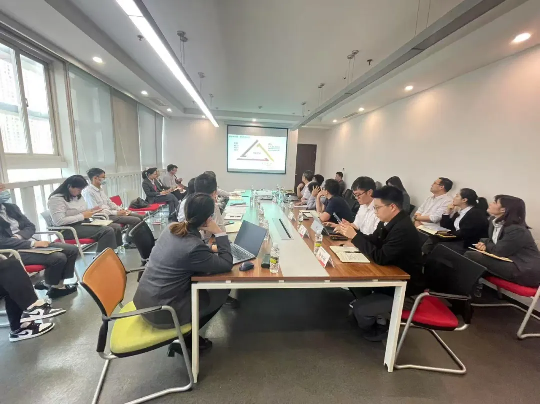 海南農(nóng)商銀行與省財金集團(tuán)開展AI賦能及投貸聯(lián)動跨界合作交流會