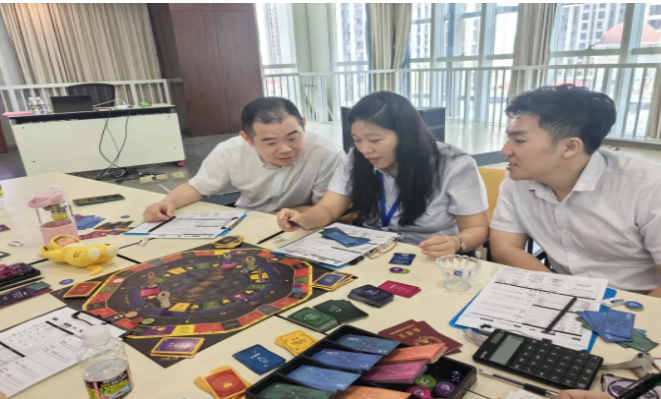 海南農(nóng)商銀行“點(diǎn)燈人計(jì)劃”正式啟動(dòng) 系統(tǒng)化推進(jìn)內(nèi)訓(xùn)師隊(duì)伍建設(shè)