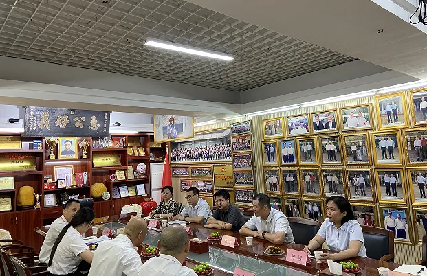 海南農(nóng)商銀行走訪重點(diǎn)企業(yè) 精準(zhǔn)滴灌金融活水