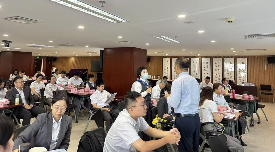 ?？谥信e辦2025年度文明優(yōu)質服務專題培訓